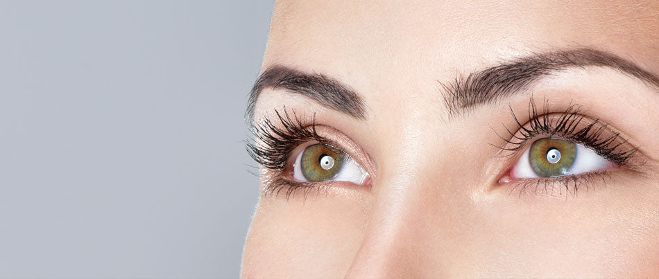 Why is natural mascara so good for eyelashes?