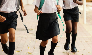 How to apply children's sun cream for school